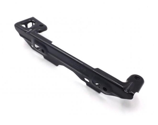 Panel Tutucusu F20 F30 Sol