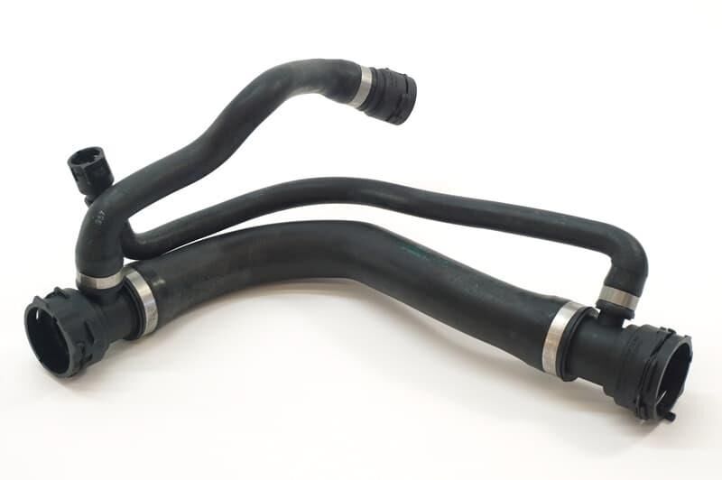 Radyatör Hortumu E65 E66 Üst (N62) 2003-2008