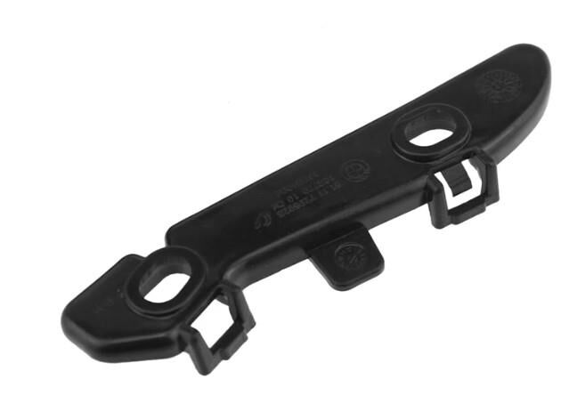 Tampon Braketi F30 Ön Alt Sol 51117279711