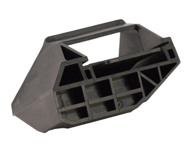 RADYATÖR ALT BRAKETİ E65 L