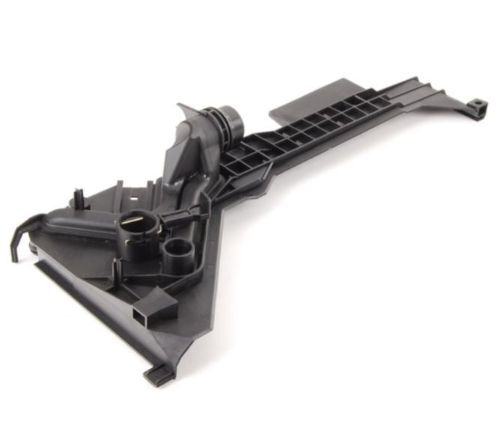 Radyatör Yedek Su Depo Yan Bakaliti E83 Otm/Şanz 17113400017