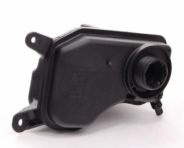 Radyatör Yedek Su Deposu E81 87 90 92 93