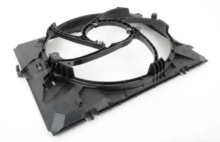 FAN DAVLUMBAZI E87 LCI