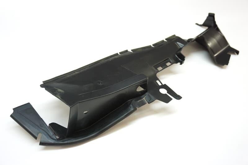 Radyatör Bakaliti X5 E53 Sağ (M54 M57N) 2003-06 51717123350