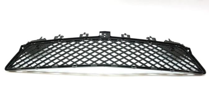 Tampon Izgarası W204 Ön Orta (Pdcli) -Amg- 2012-14 2048850853