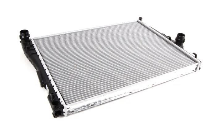 RADYATÖR E46 OTOMOTİK