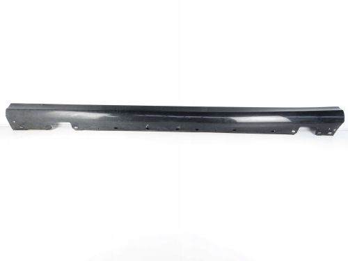Marşbiyel Kaplaması W204 Sol 2046980354