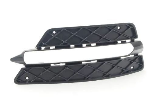 Tampon Izgarası W204 Ön Sağ (Kapalı) -Amg- 2012-14 2048851453