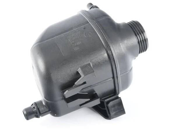 RADYATÖR YEDEK SU DEPOSU G30