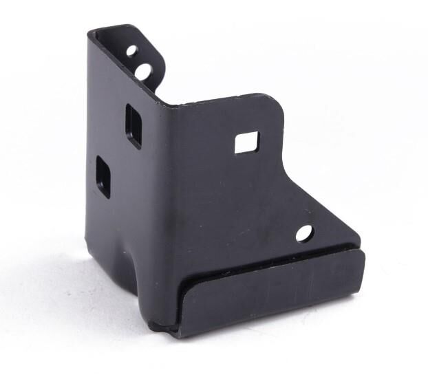 Panel Braketi W205 Sağ 2056261400